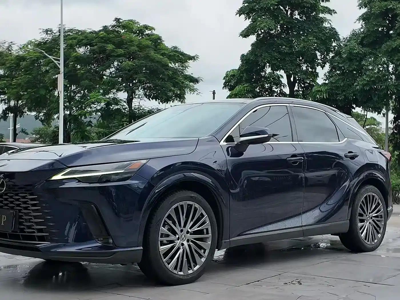 Lexus RX 2023 350h AWD Premium Edition — миниатюра 1