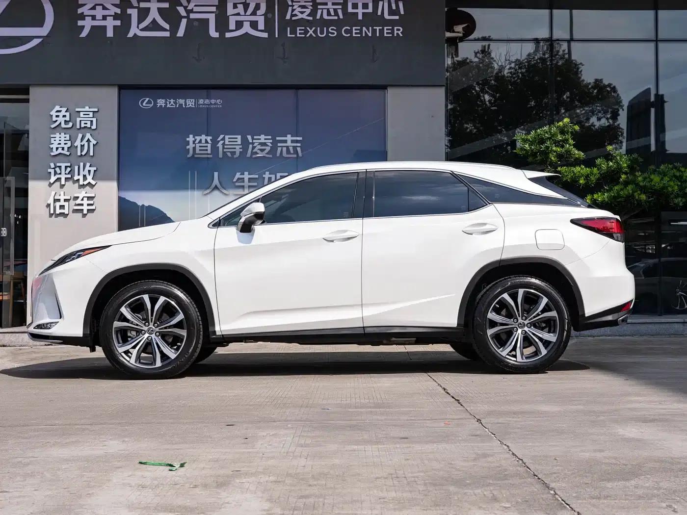 Lexus RX 2020 Facelift 300 AWD Elegant Edition — миниатюра 4