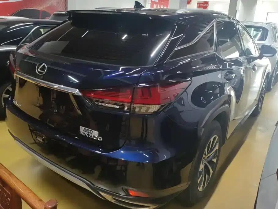 Lexus RX 2020 Facelift 300 2WD Comfort Edition — миниатюра 3