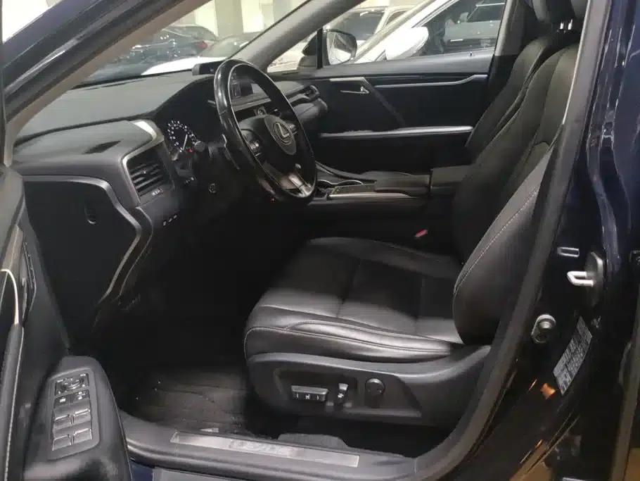 Lexus RX 2020 Facelift 300 2WD Comfort Edition — миниатюра 9