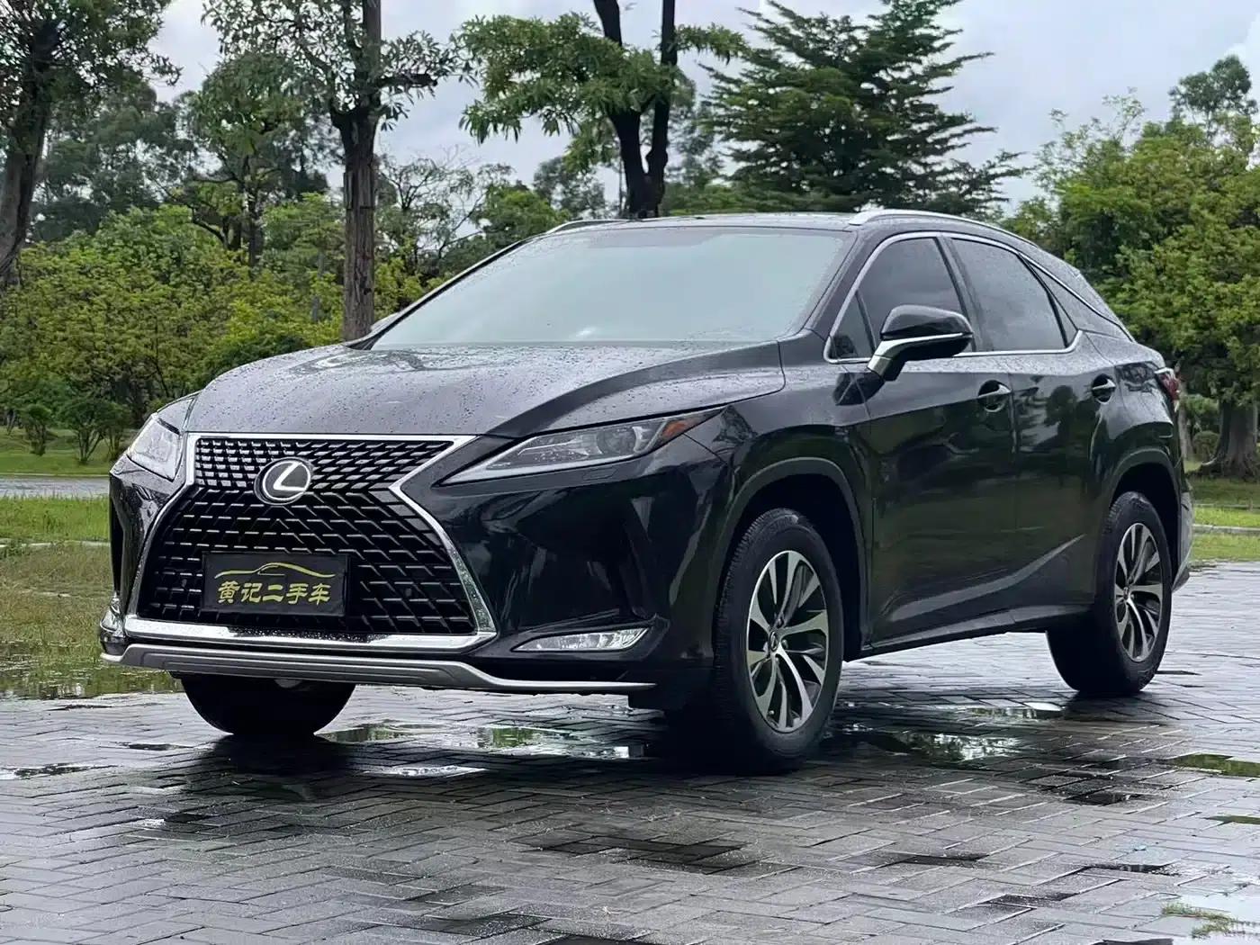 Lexus RX 2020 Facelift 300 2WD Comfort Edition — миниатюра 1