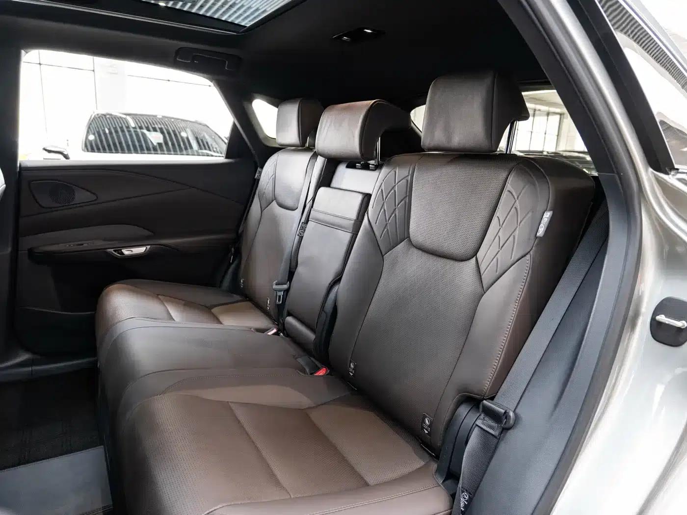 Lexus RX 2025 350h AWD Premium Edition — миниатюра 12