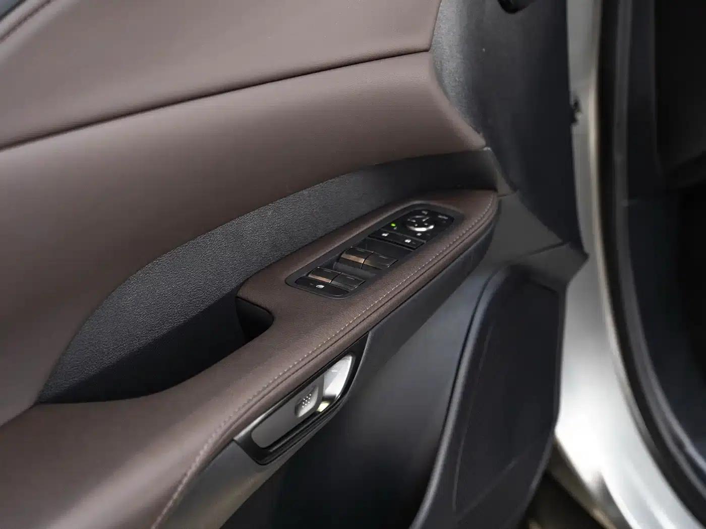 Lexus RX 2025 350h AWD Premium Edition — миниатюра 18