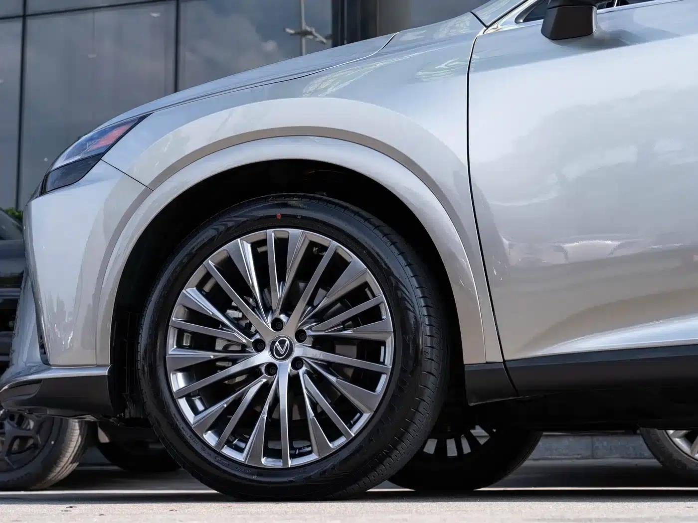 Lexus RX 2025 350h AWD Premium Edition — миниатюра 8