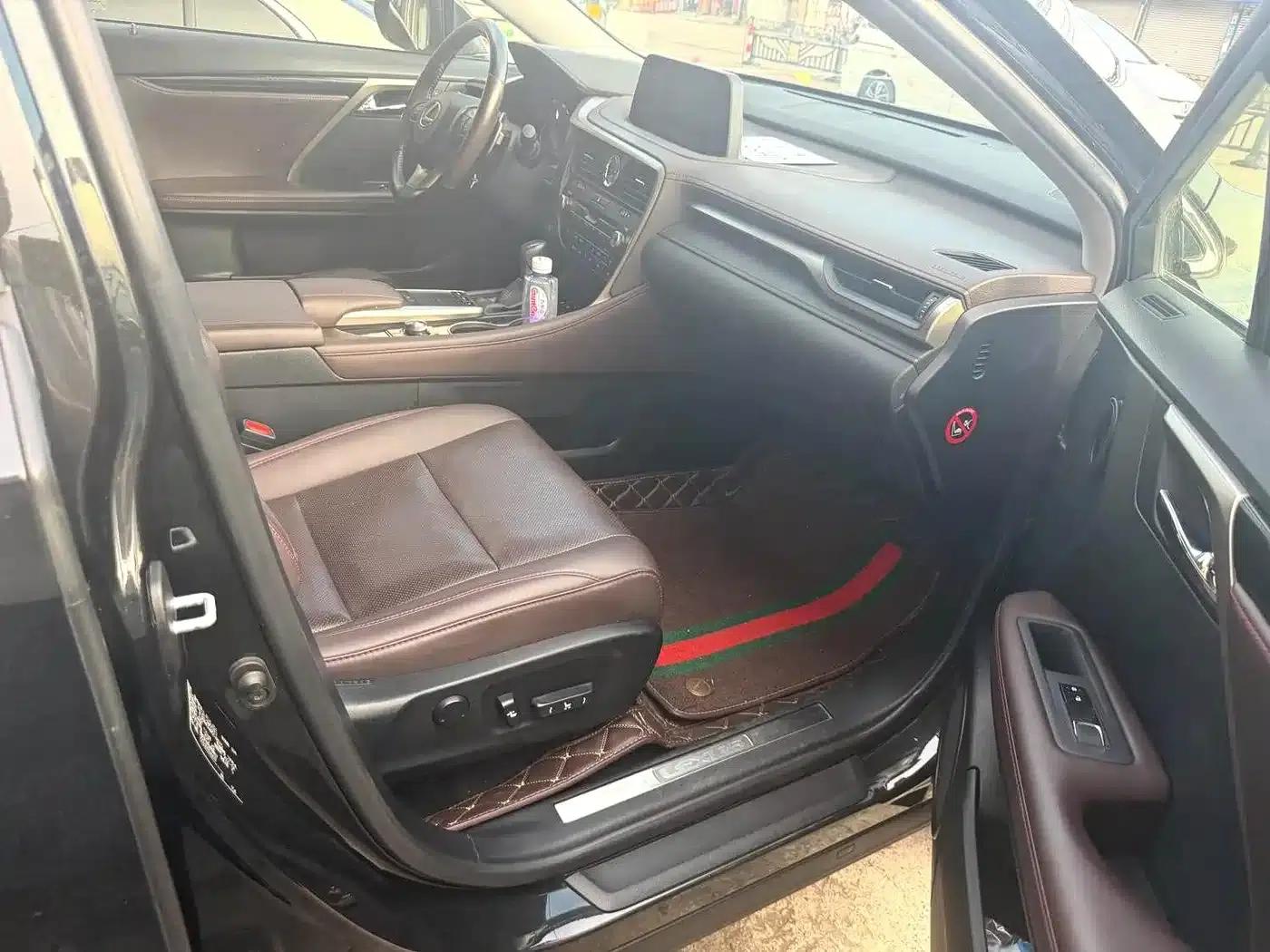 Lexus RX 2020 Facelift 300 AWD Elegant Edition — миниатюра 7