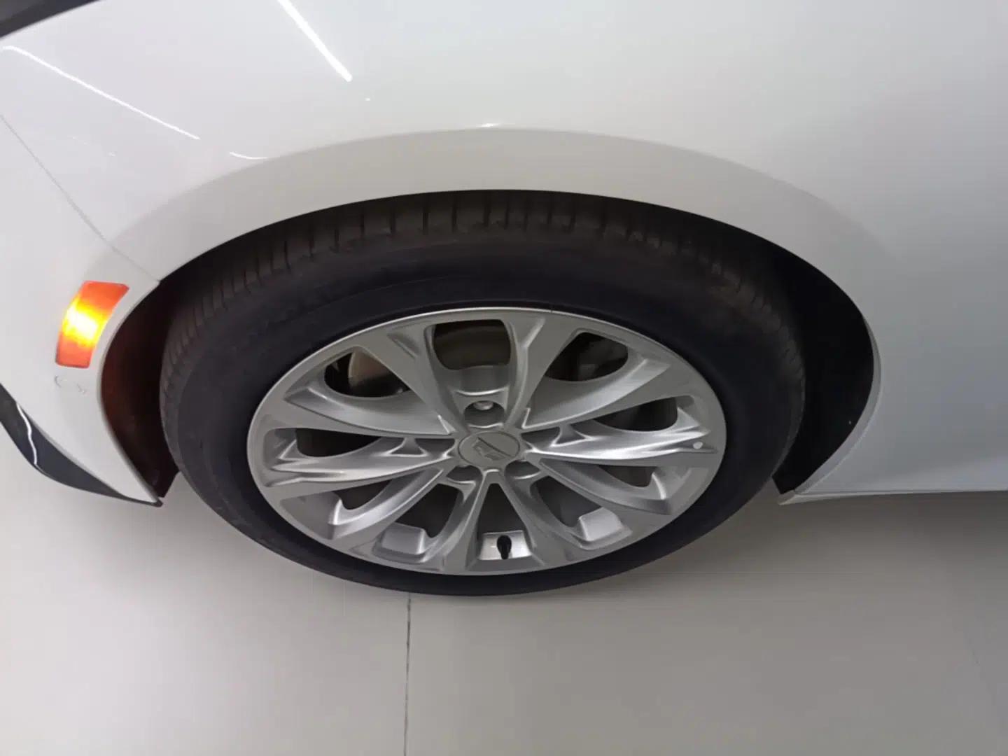 Cadillac CT5 2022 28T Luxury Version (Standard Edition) — миниатюра 10