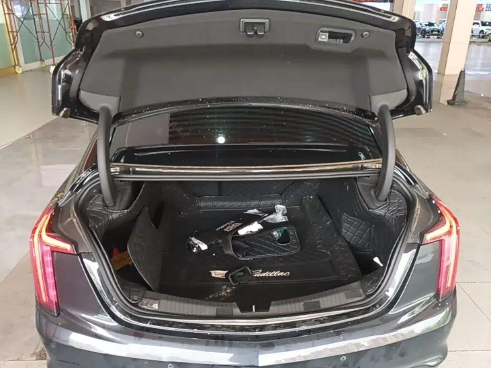 Cadillac CT5 2023 28T Luxury Edition (Standard Version) — миниатюра 22