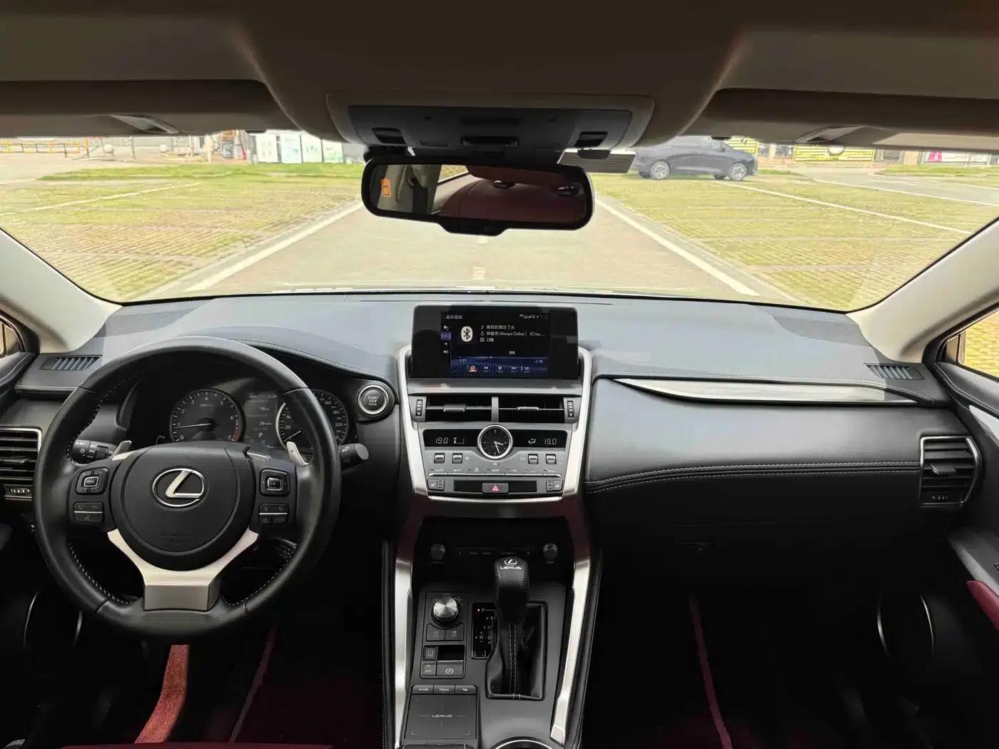 Lexus NX 2020 200 AWD Sport Edition (China V Emission Standard) — миниатюра 17
