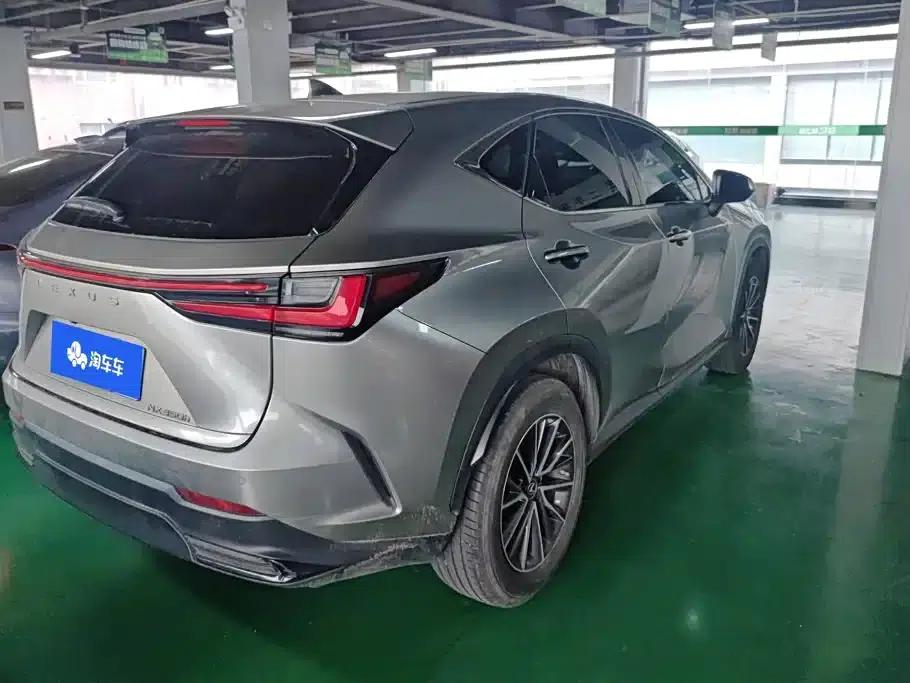 Lexus NX 2022 350h Front-Wheel Drive Skyactiv-X Edition — миниатюра 3