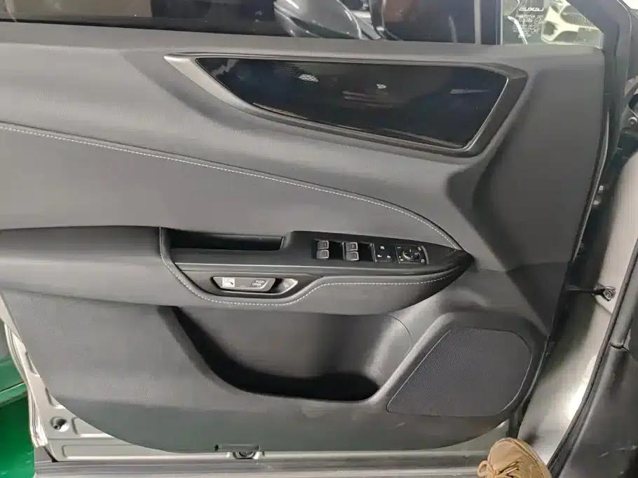 Lexus NX 2022 350h Front-Wheel Drive Skyactiv-X Edition — миниатюра 7