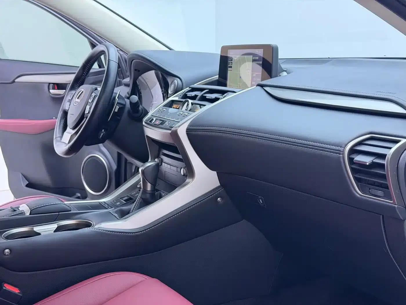 Lexus NX 2018 200 AWD Sport Edition (China V Emission Standard) — миниатюра 16