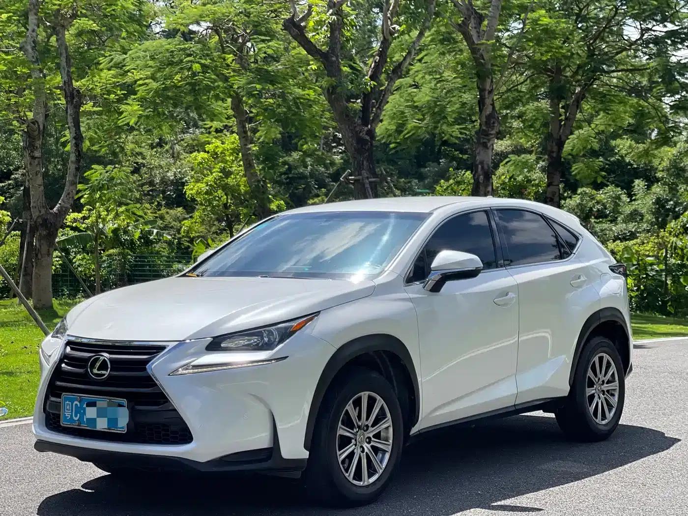 Lexus NX 2015 200 FWD Sport Edition — миниатюра 1