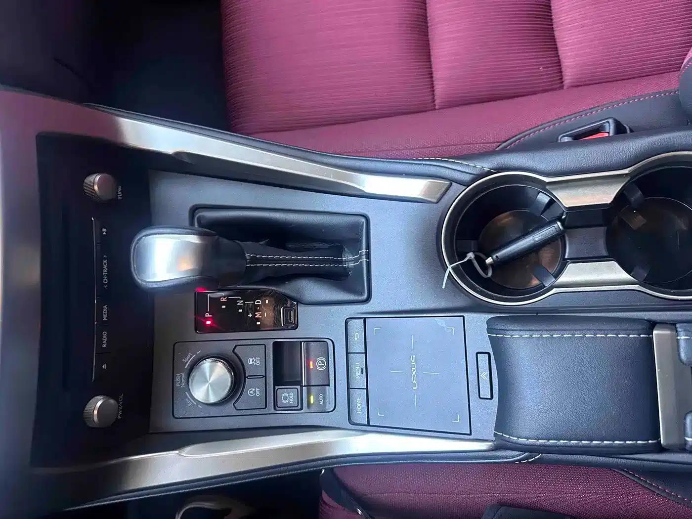 Lexus NX 2020 200 FWD Sport Edition (China VI Emission Standard) — миниатюра 16