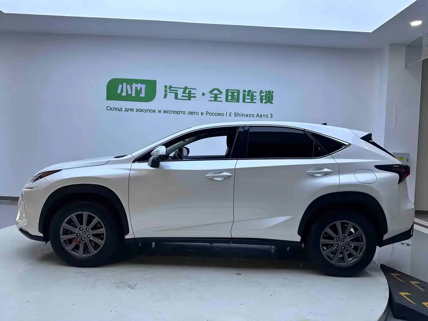 Lexus NX 2020 200 FWD Sport Edition (China VI Emission Standard) — миниатюра 8