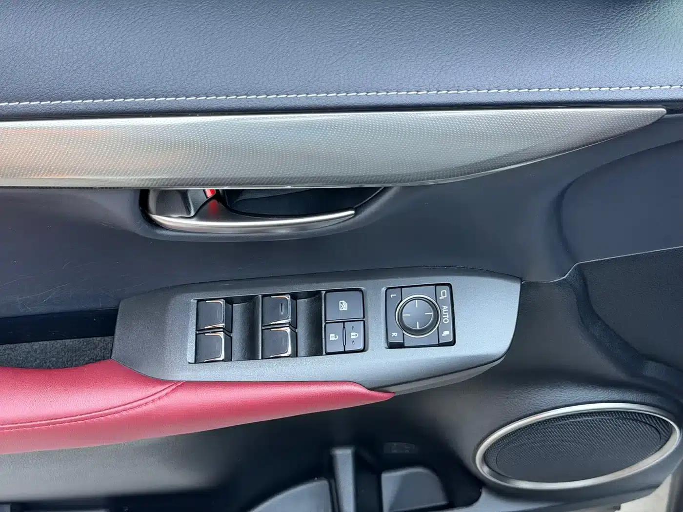 Lexus NX 2020 200 AWD Sport Edition (China V Emission Standard) — миниатюра 4