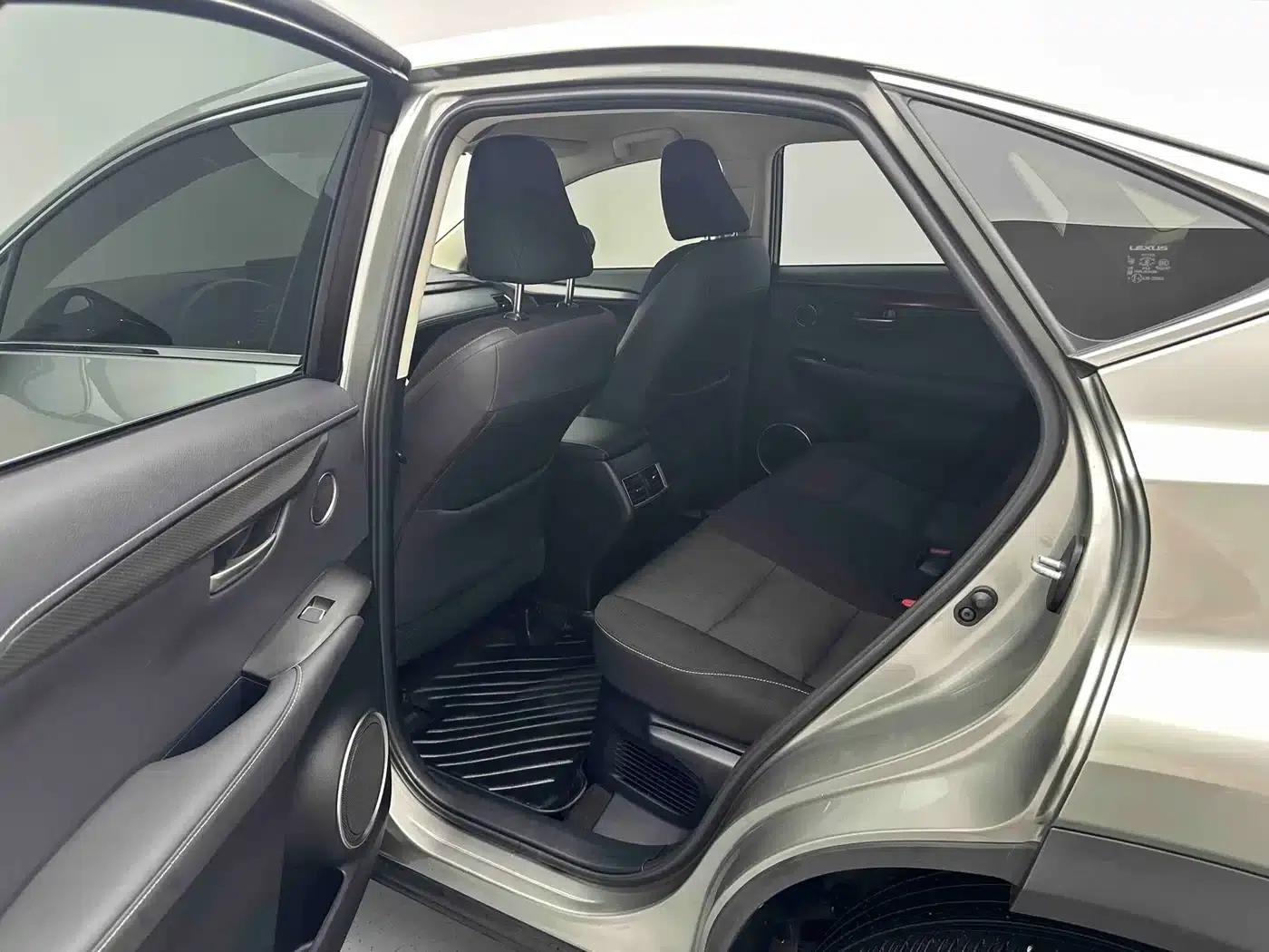 Lexus NX 2020 200 FWD Sport Edition (China V Emission Standard) — миниатюра 13
