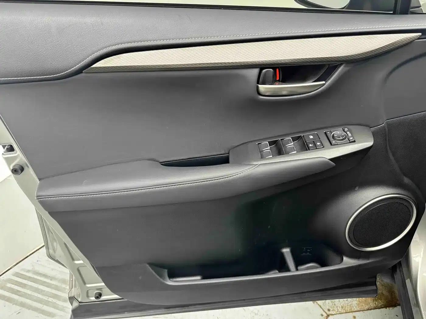 Lexus NX 2020 200 FWD Sport Edition (China V Emission Standard) — миниатюра 10
