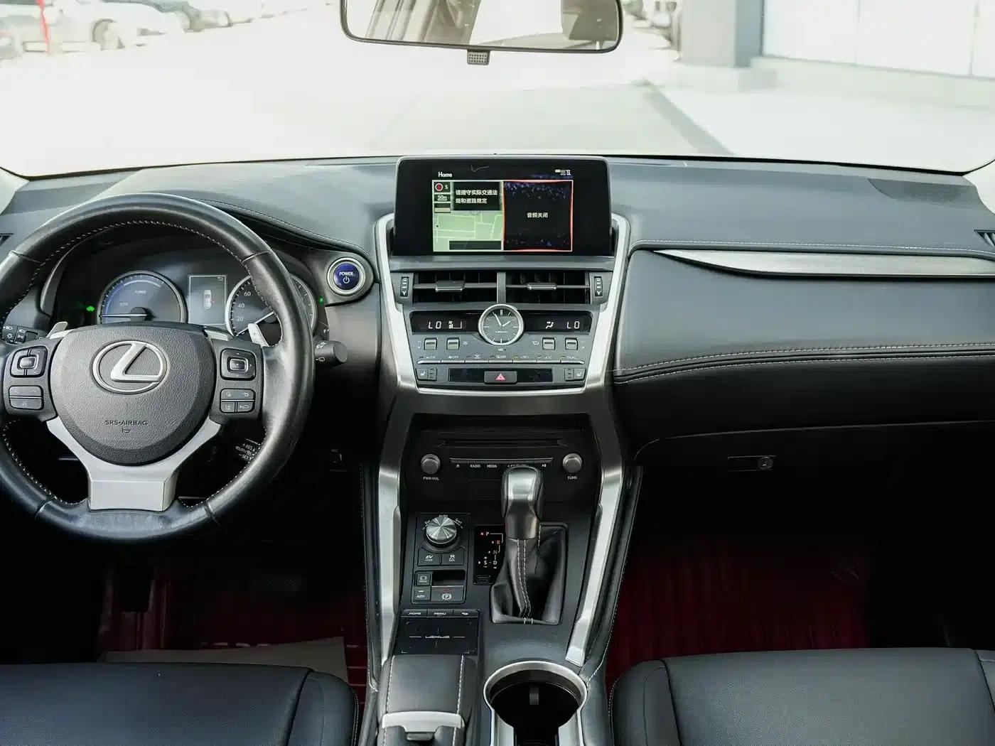 Lexus NX 2018 300h FWD Sport Edition (China V Emission Standard) — миниатюра 16
