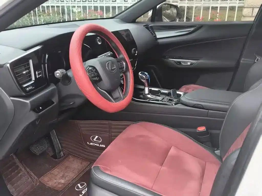 Lexus NX 2022 260 AWD Skyactiv-G — миниатюра 4