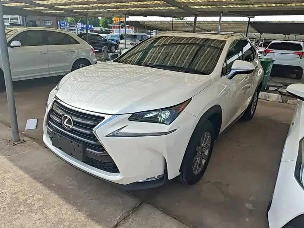 Lexus NX 2015 200 AWD Sport Edition — миниатюра 1