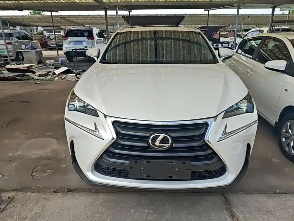 Lexus NX 2015 200 AWD Sport Edition — миниатюра 3