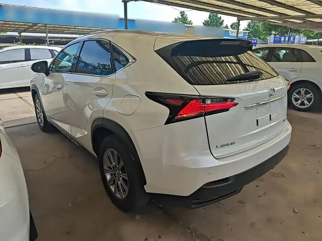 Lexus NX 2015 200 AWD Sport Edition — миниатюра 5