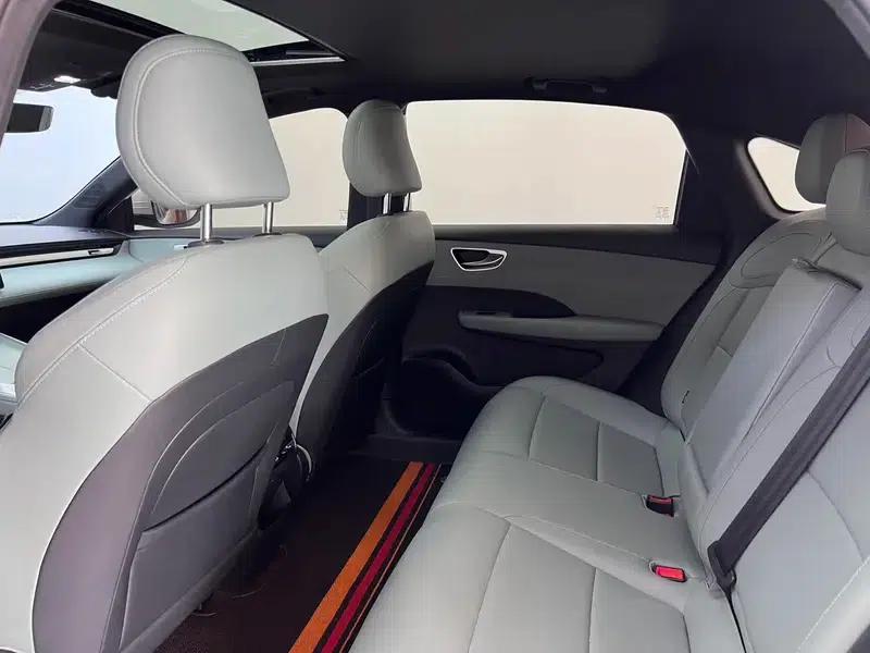 Roewe D6 2025 450km Premium Edition — миниатюра 12