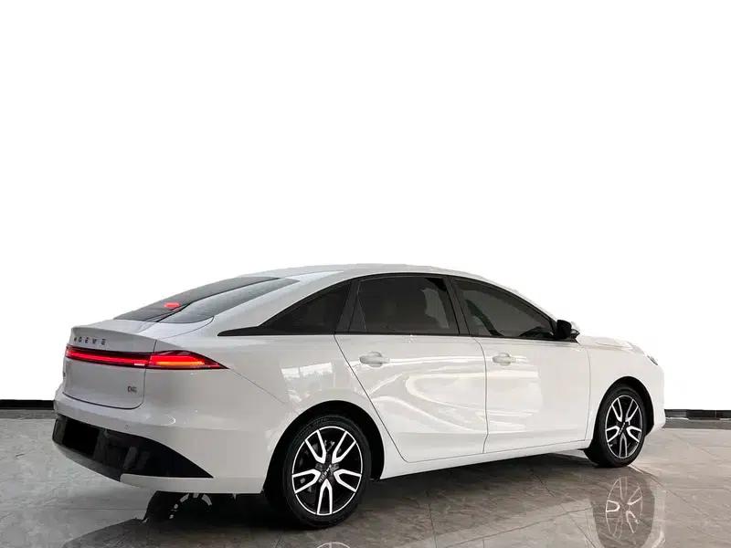 Roewe D6 2025 450km Premium Edition — миниатюра 5