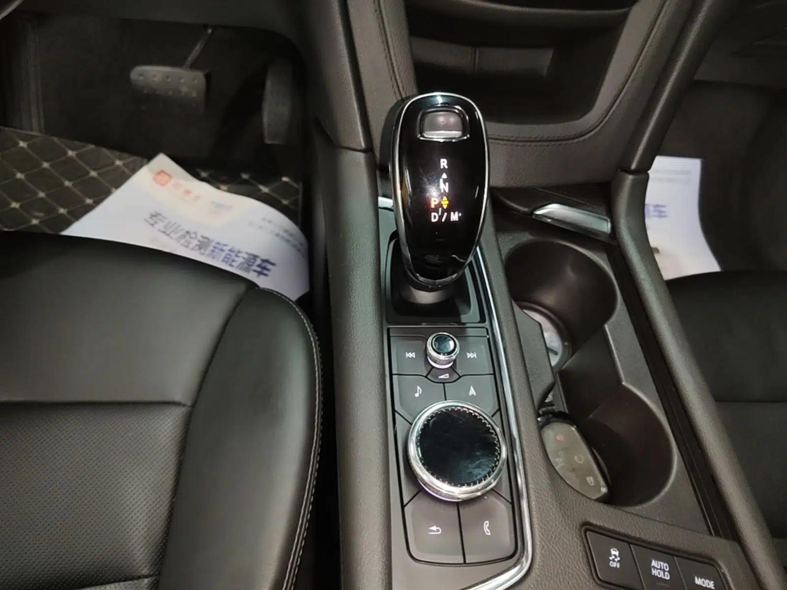 Cadillac XT5 2020 28T Luxury Version — миниатюра 16