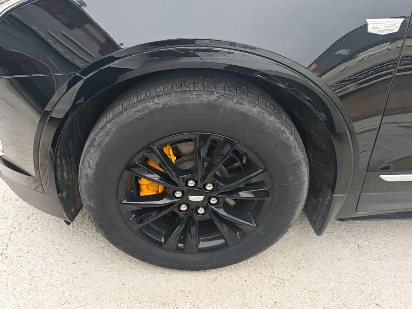 Cadillac XT5 2022 2.0T Two-Wheel Drive Luxury Version — миниатюра 15