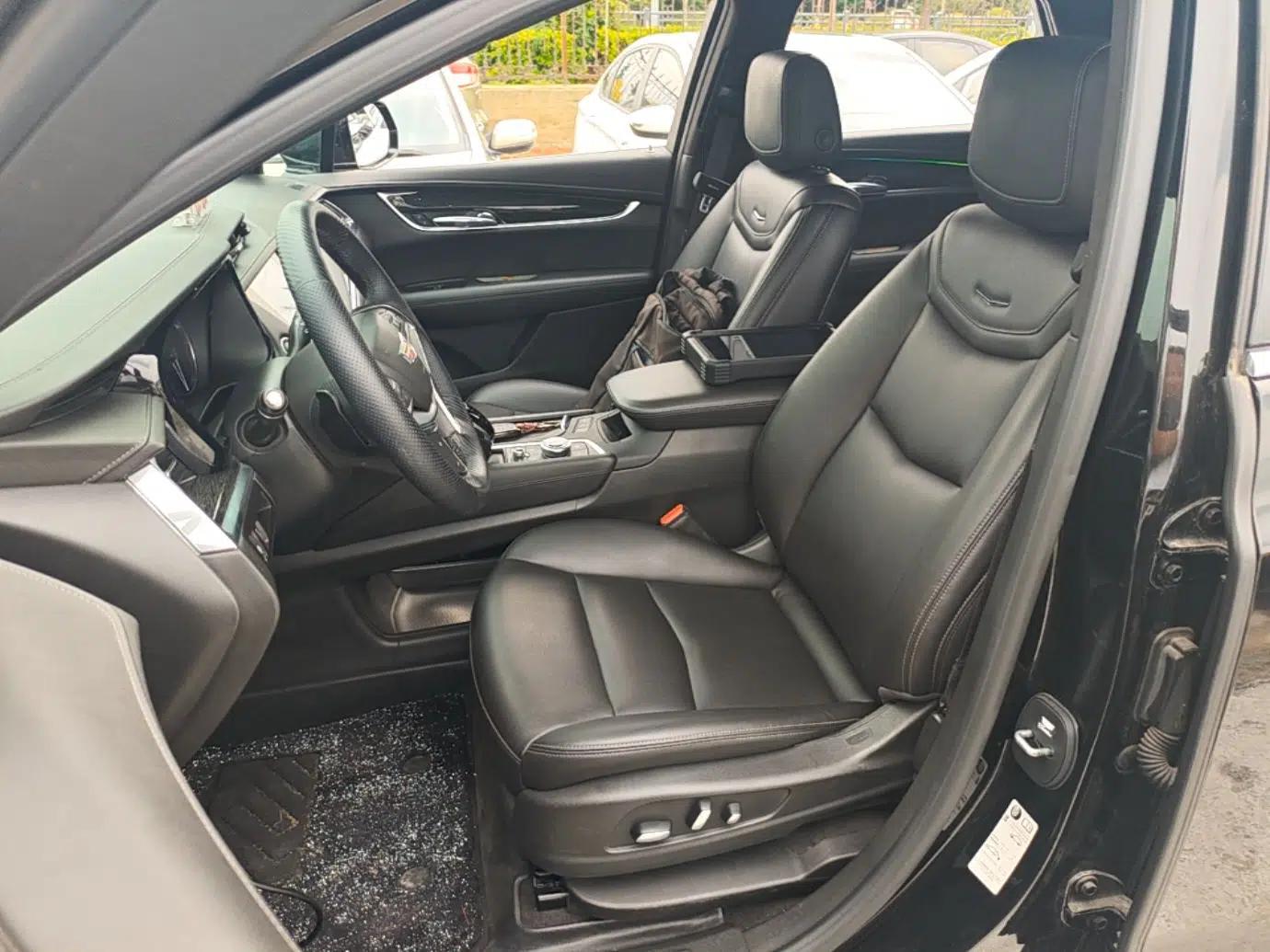 Cadillac XT5 2022 2.0T Two-Wheel Drive Luxury Version — миниатюра 22