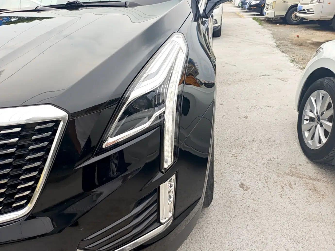 Cadillac XT5 2022 2.0T Two-Wheel Drive Luxury Version — миниатюра 8