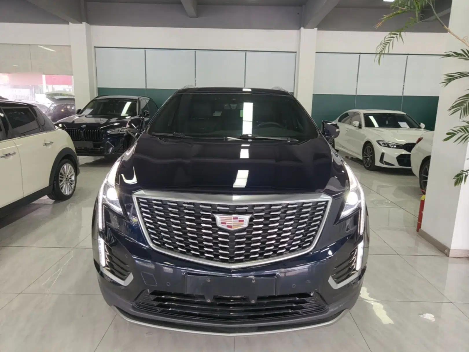 Cadillac XT5 2021 2.0T Two-Wheel Drive Luxury Version — миниатюра 2