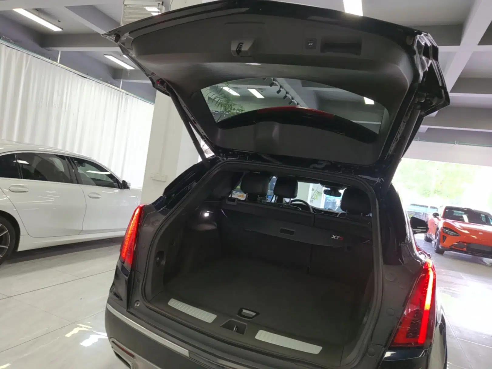 Cadillac XT5 2021 2.0T Two-Wheel Drive Luxury Version — миниатюра 22