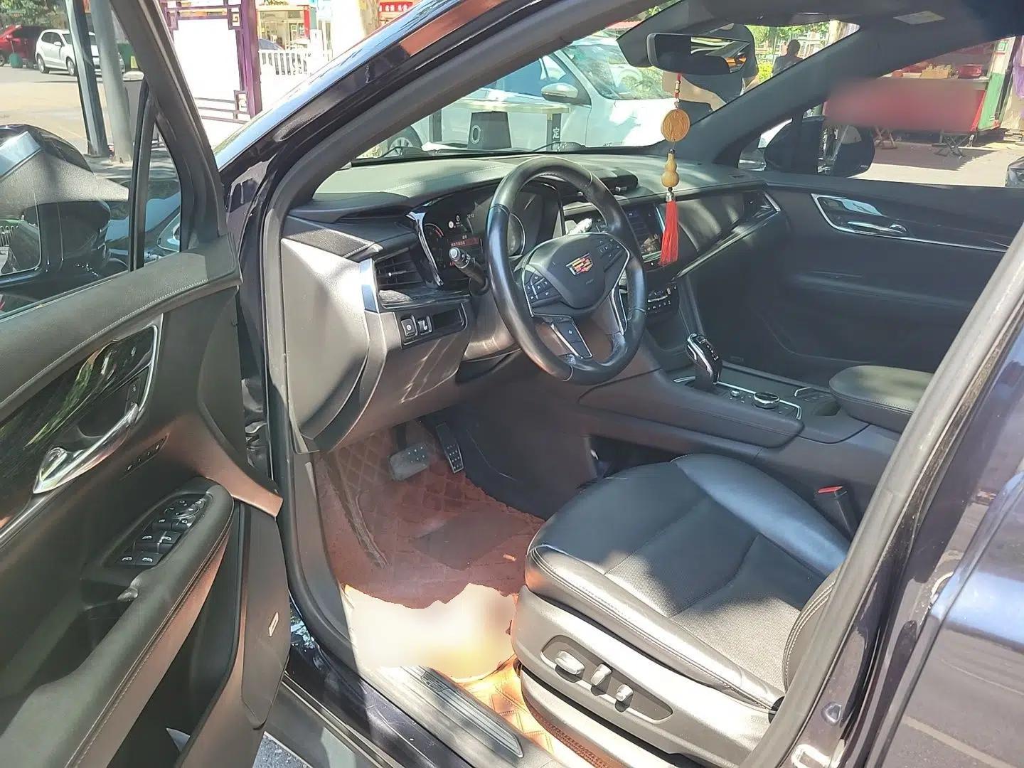 Cadillac XT5 2021 28T Four-Wheel Drive Luxury Version — миниатюра 16