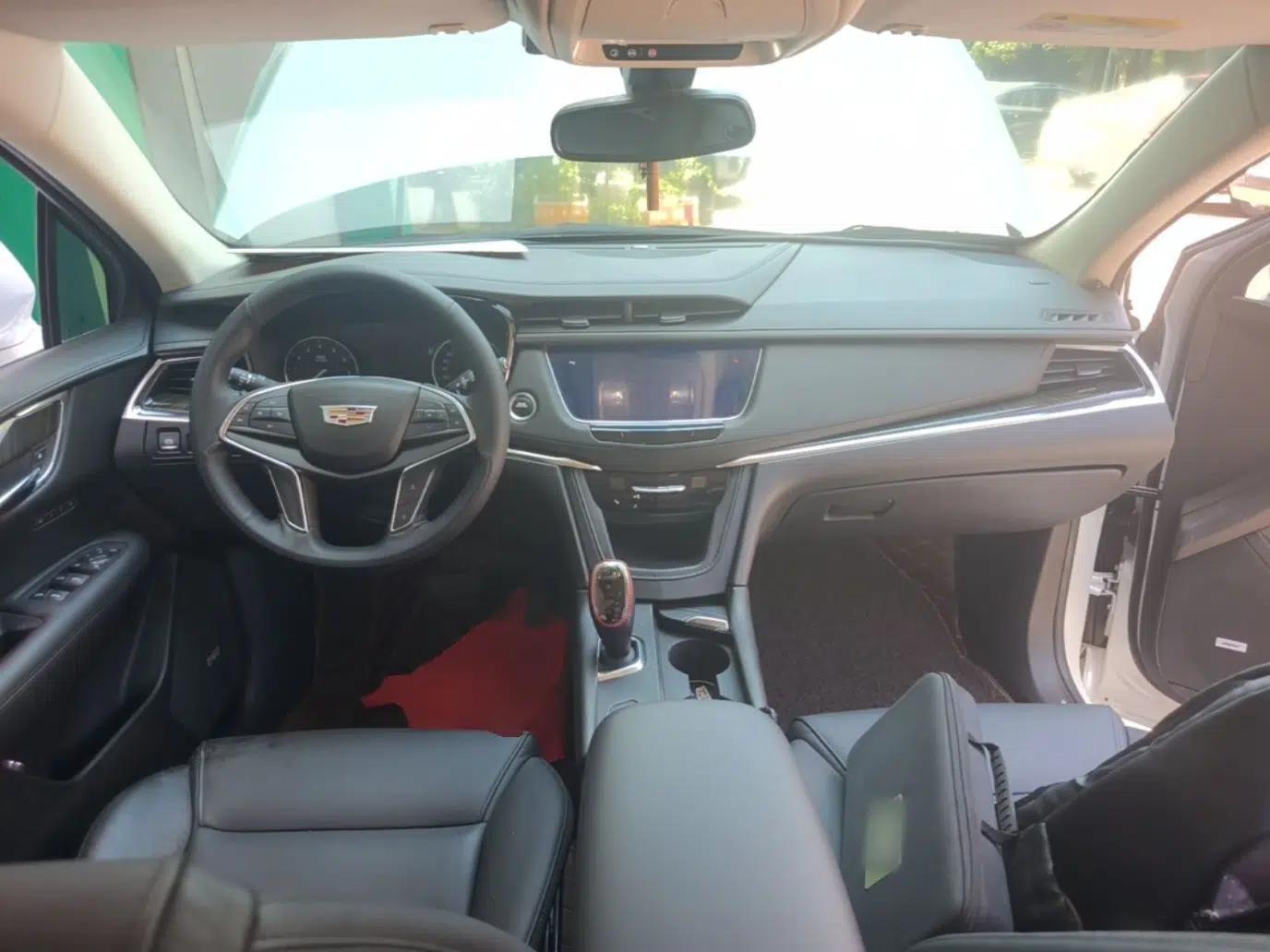 Cadillac XT5 2018 25T Luxury Model — миниатюра 12