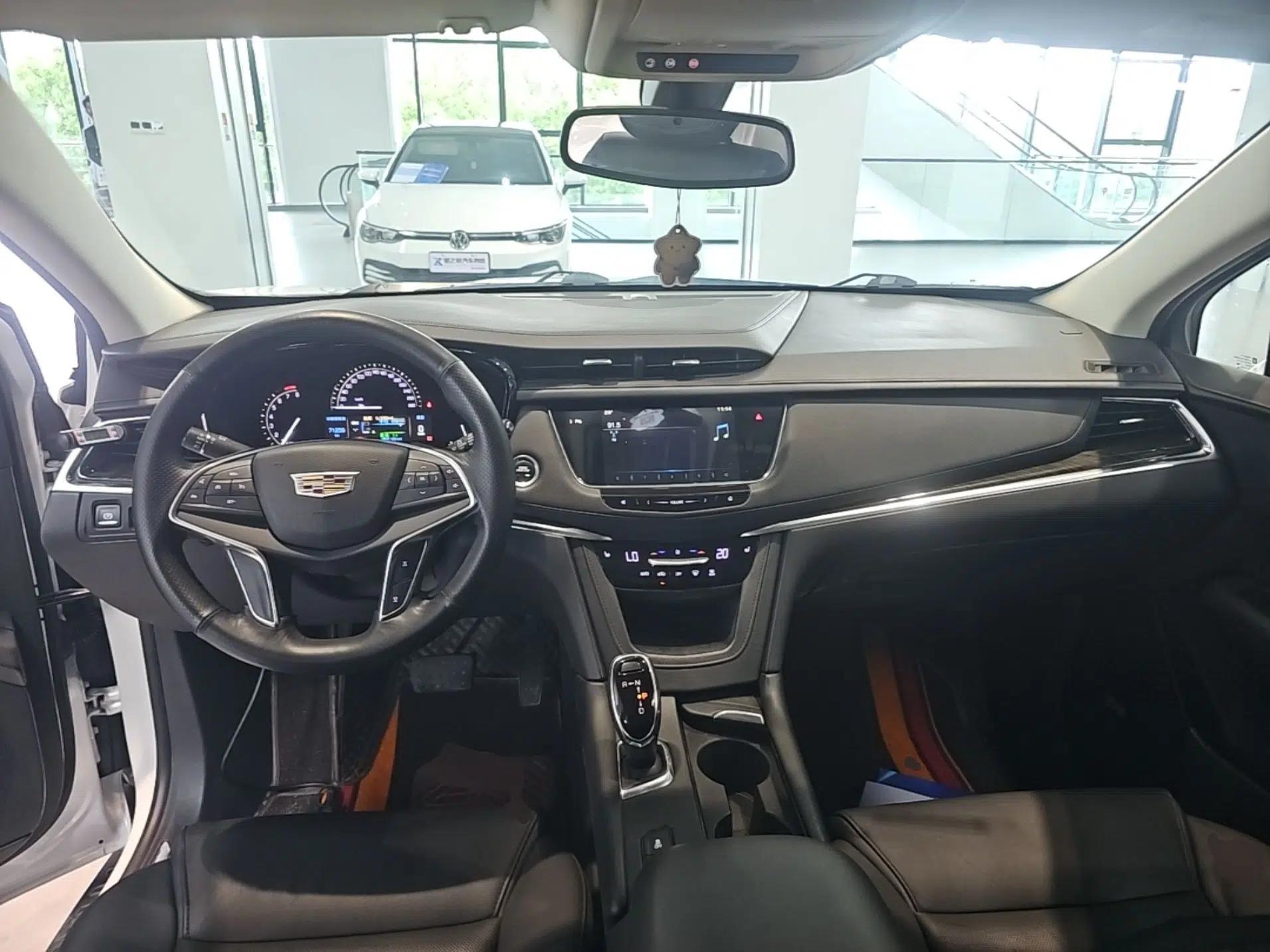 Cadillac XT5 2016 25T Luxury Model — миниатюра 17