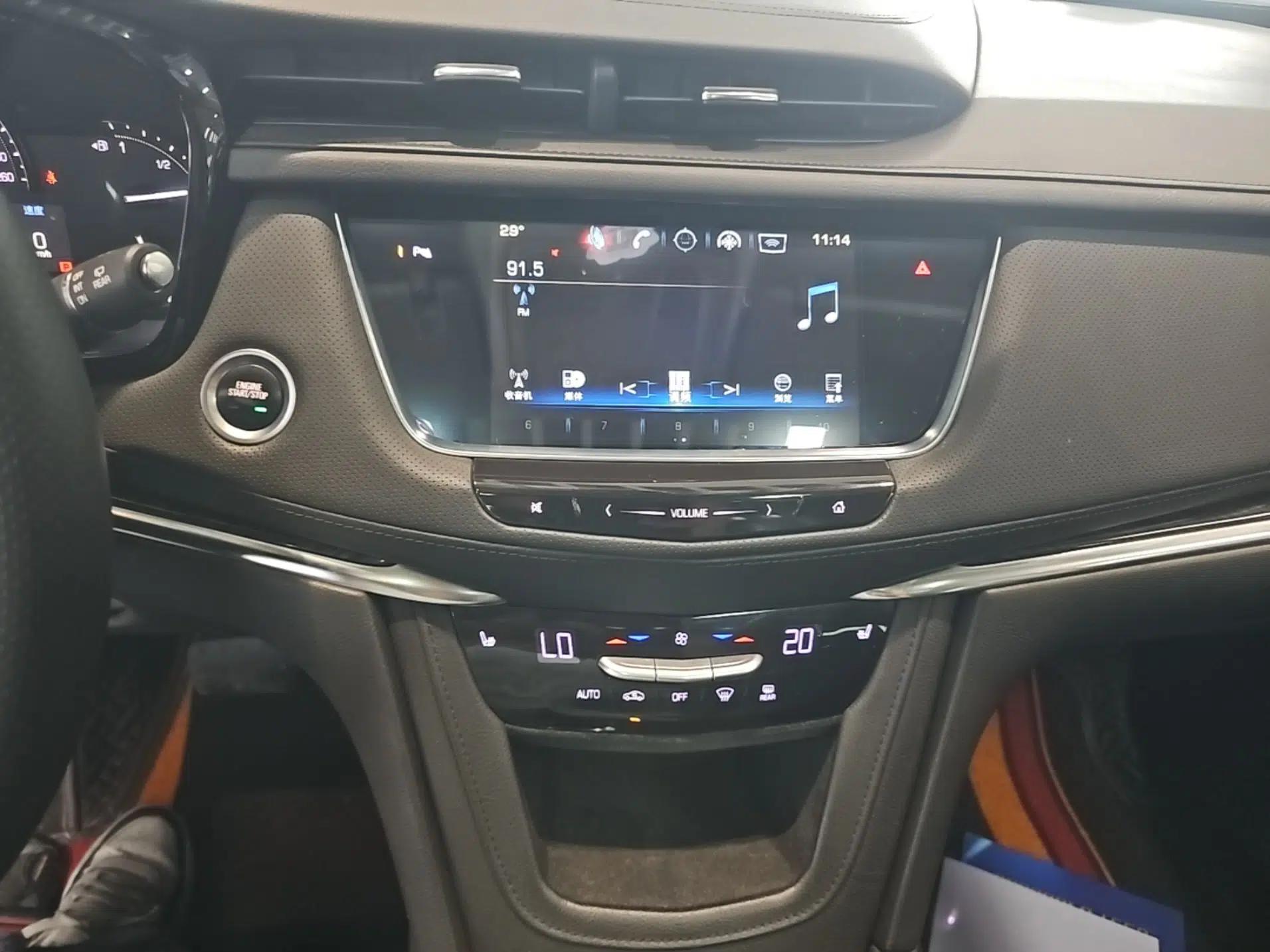 Cadillac XT5 2016 25T Luxury Model — миниатюра 20