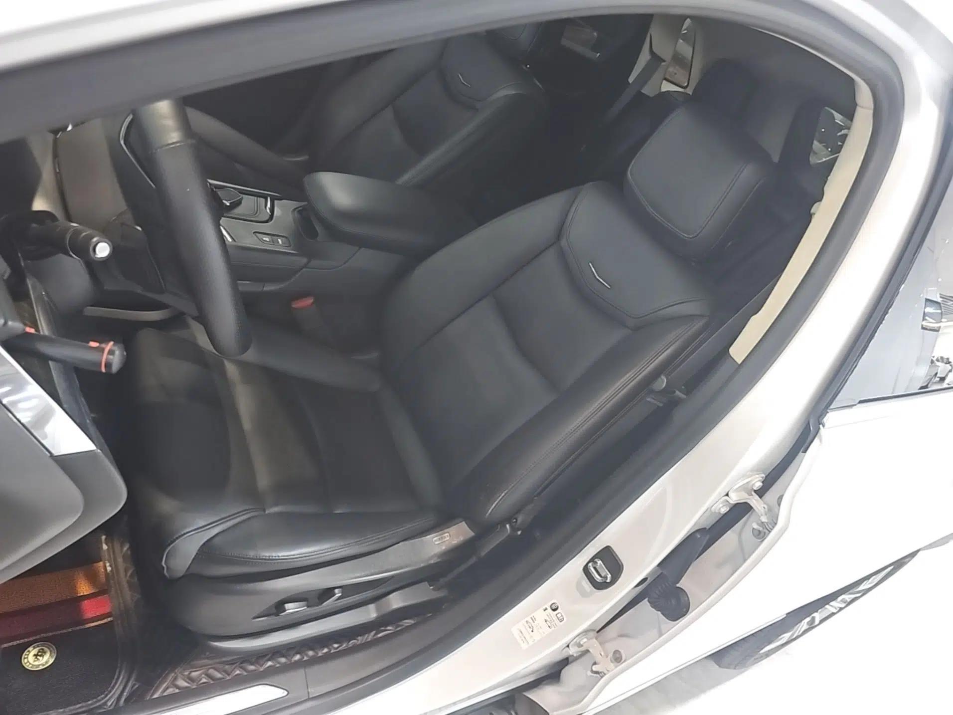 Cadillac XT5 2016 25T Luxury Model — миниатюра 22