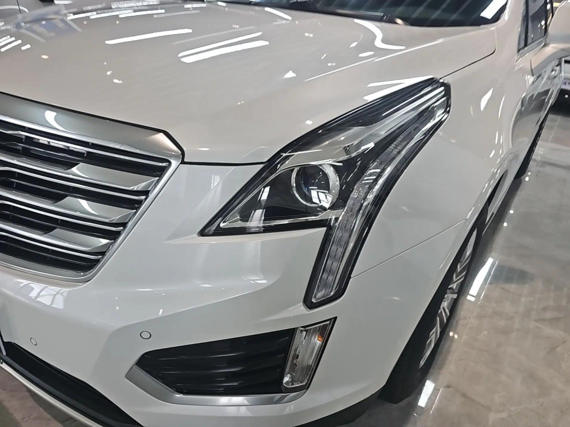 Cadillac XT5 2016 25T Luxury Model — миниатюра 8