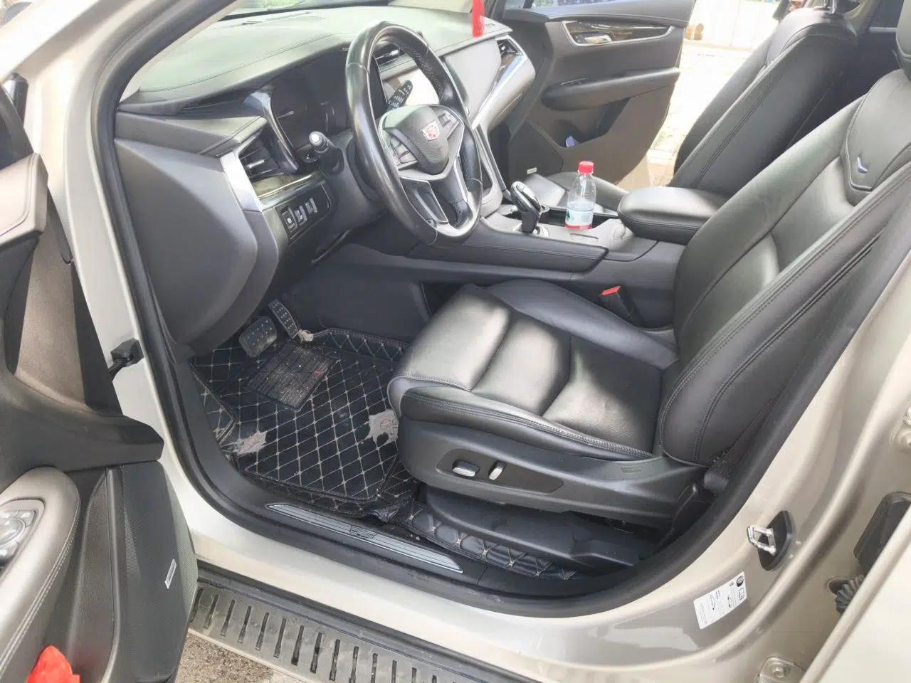 Cadillac XT5 2016 25T Luxury Model — миниатюра 16