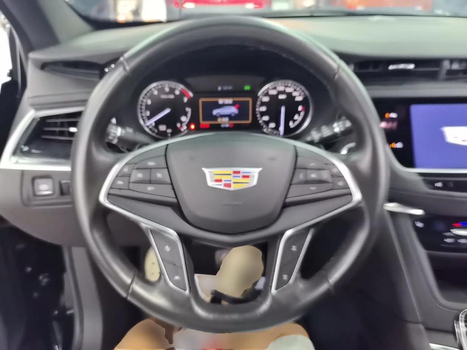 Cadillac XT5 2023 2.0T Two-Wheel-Drive Fashion Edition — миниатюра 13