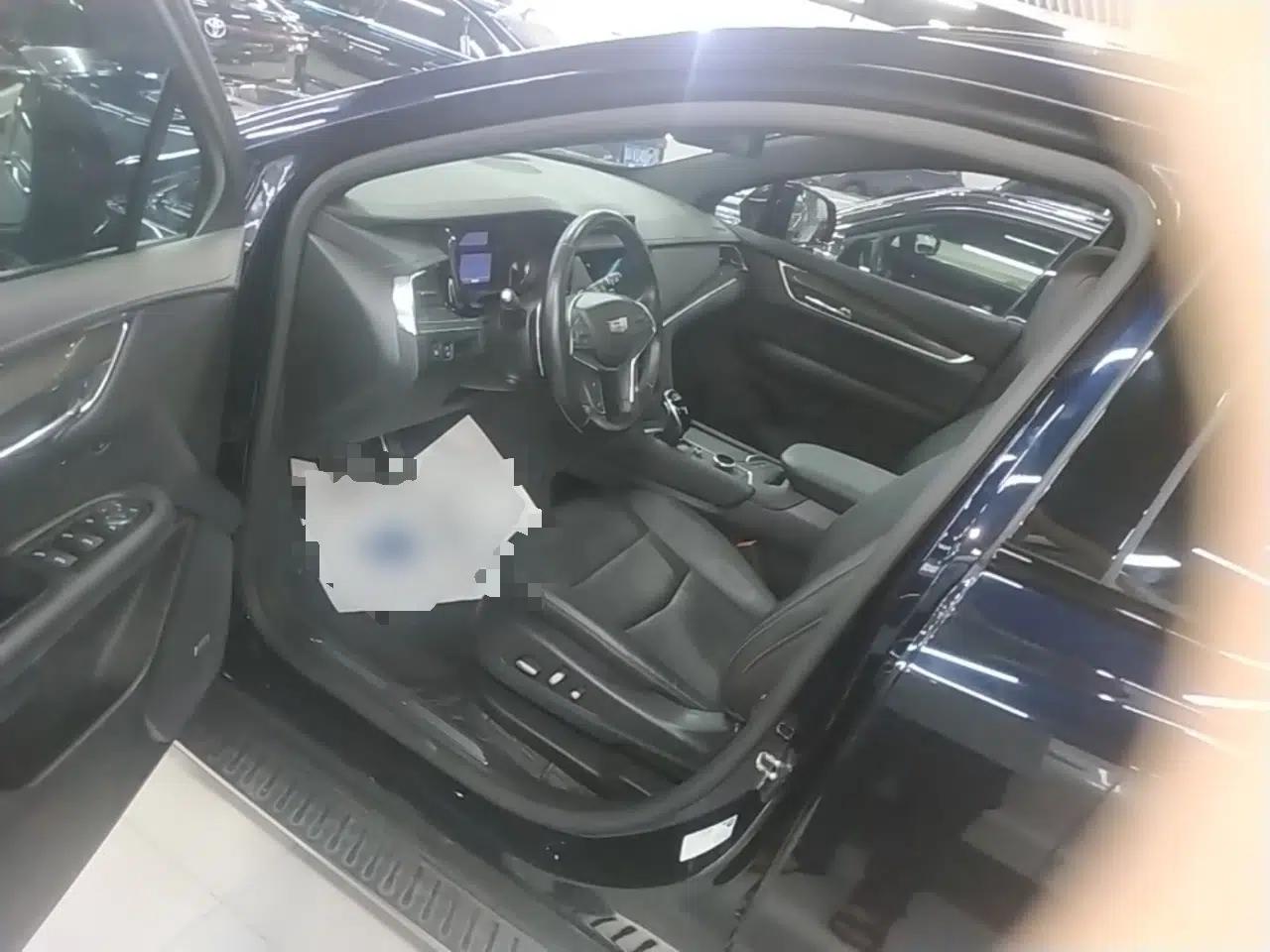 Cadillac XT5 2021 2.0T Four-Wheel Drive Premium Edition — миниатюра 31