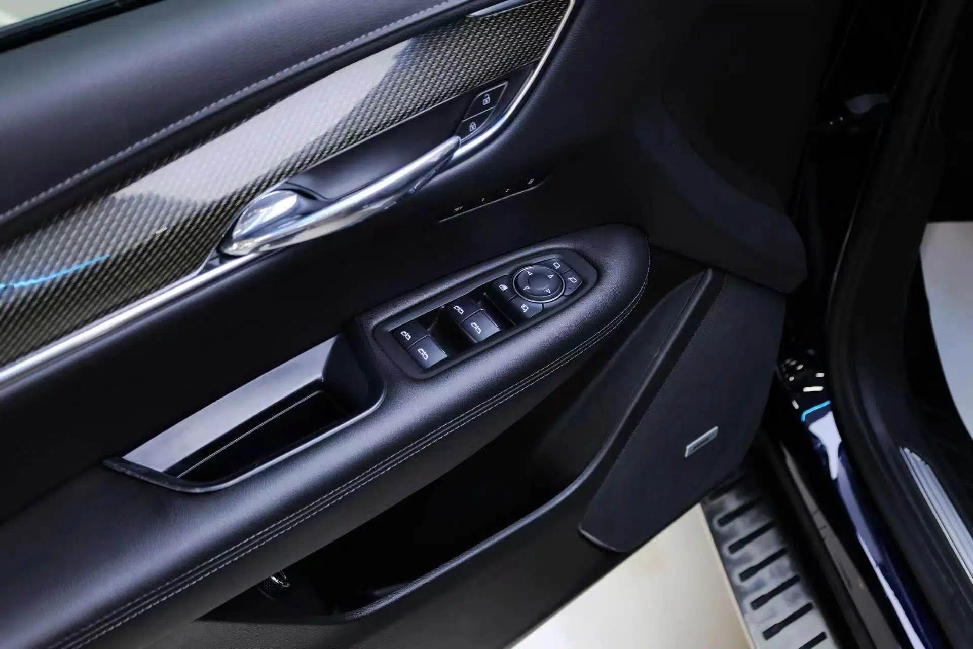 Cadillac XT5 2021 2.0T Four-Wheel Drive Premium Edition — миниатюра 37