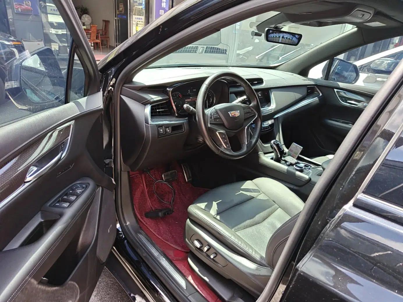 Cadillac XT5 2024 2.0T All-Wheel-Drive Luxury Version (Hummingbird Edition) — миниатюра 18