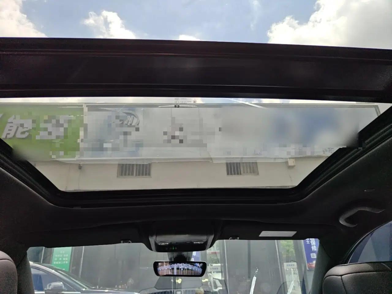 Cadillac XT5 2024 2.0T All-Wheel-Drive Luxury Version (Hummingbird Edition) — миниатюра 21