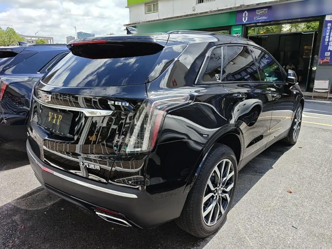 Cadillac XT5 2024 2.0T All-Wheel-Drive Luxury Version (Hummingbird Edition) — миниатюра 6