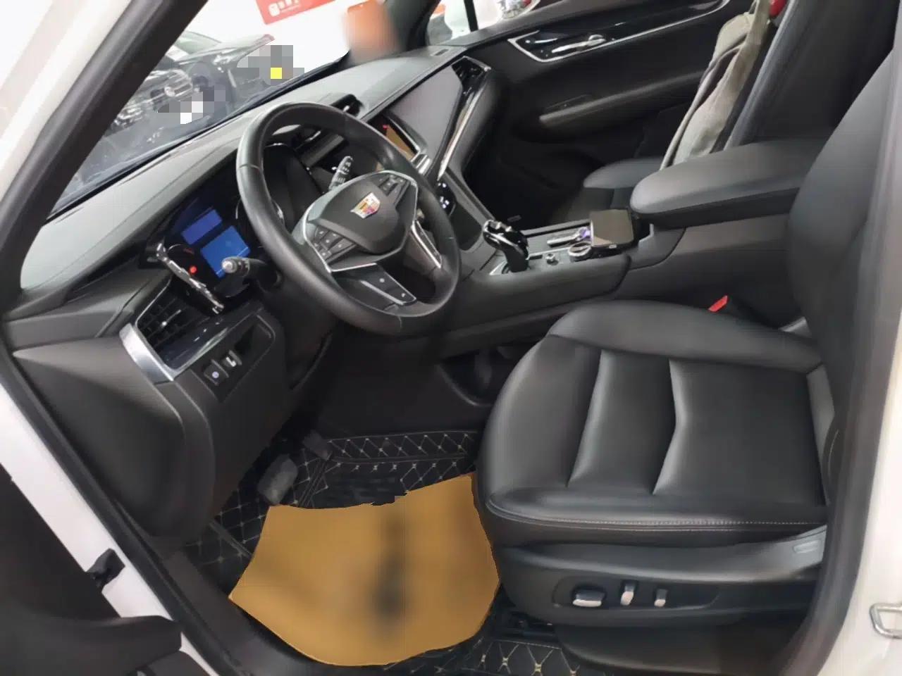 Cadillac XT5 2023 2.0T Two-Wheel-Drive Fashion Edition — миниатюра 17