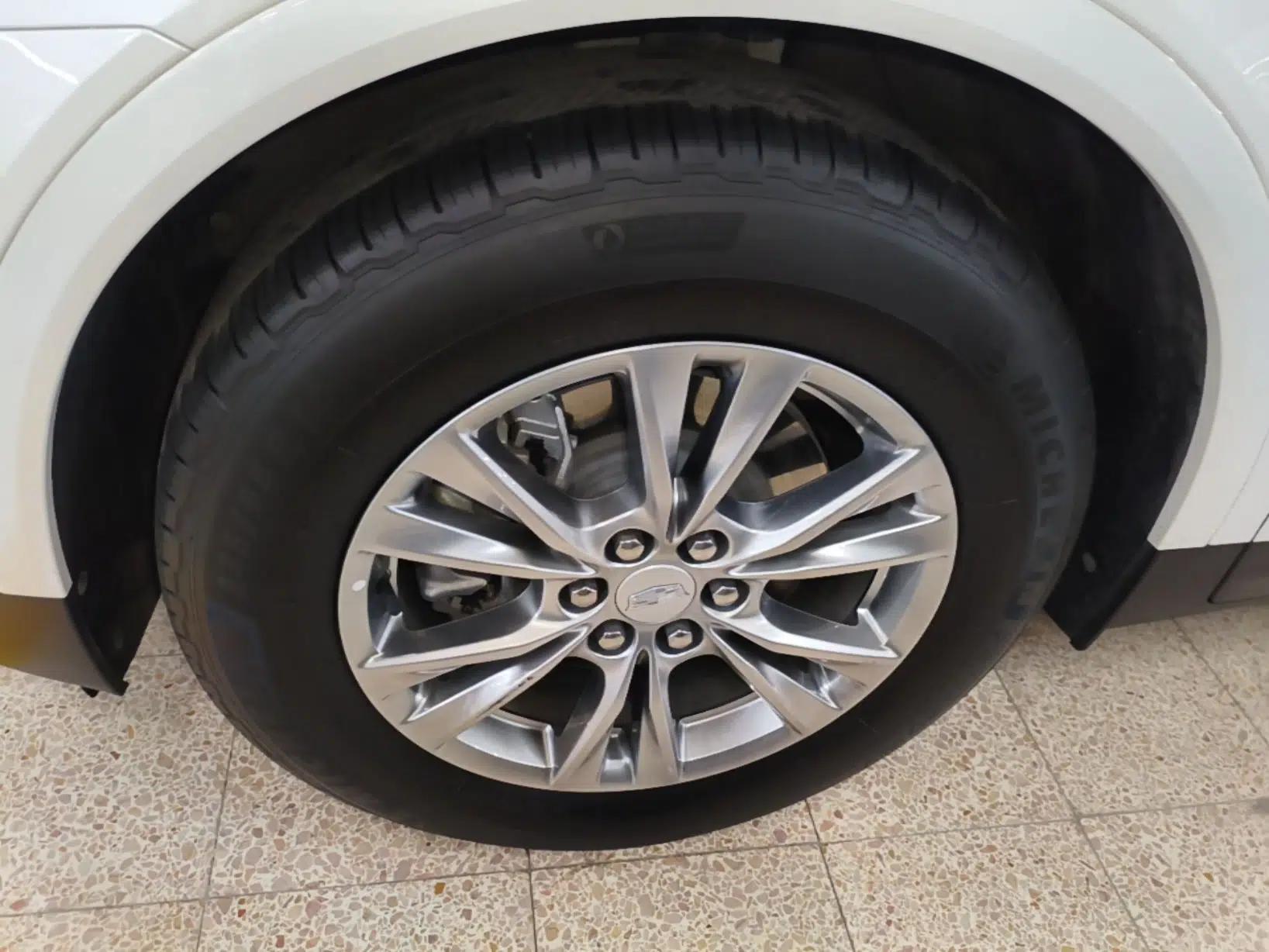 Cadillac XT5 2023 2.0T Two-Wheel-Drive Fashion Edition — миниатюра 10