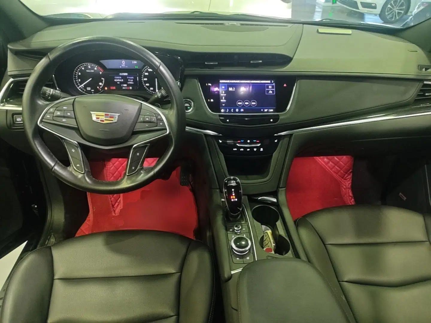 Cadillac XT5 2022 2.0T Four-Wheel Drive Luxury Version — миниатюра 12